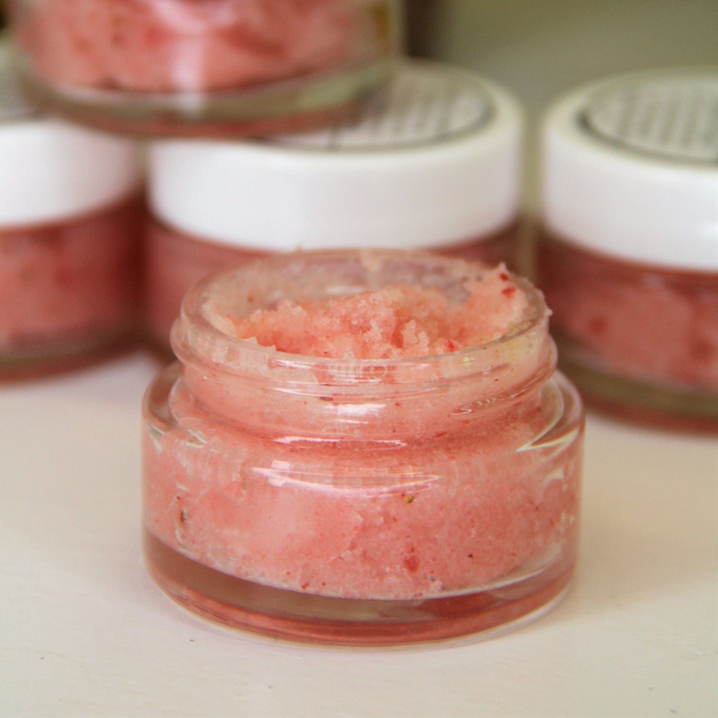 Lip Scrub- Strawberry Honey